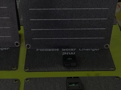 ETFE carregador de painel solar à prova d'água 30W com suporte para acampar