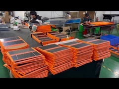 Carregador portátil de painéis solares de 100W dobrável e à prova d'água IP65 para viagens